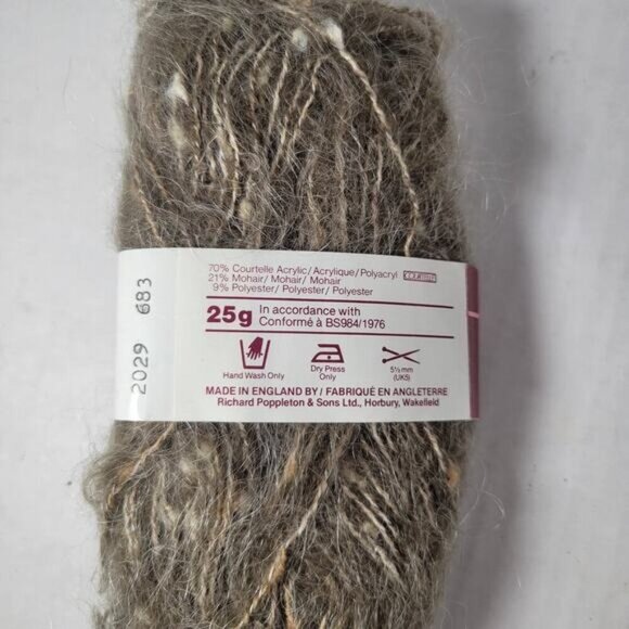 11 Skeins Richard Poppleton Rio Deluxe Brown Mohair Blend Discontinued Yarn - Picture 3 of 4